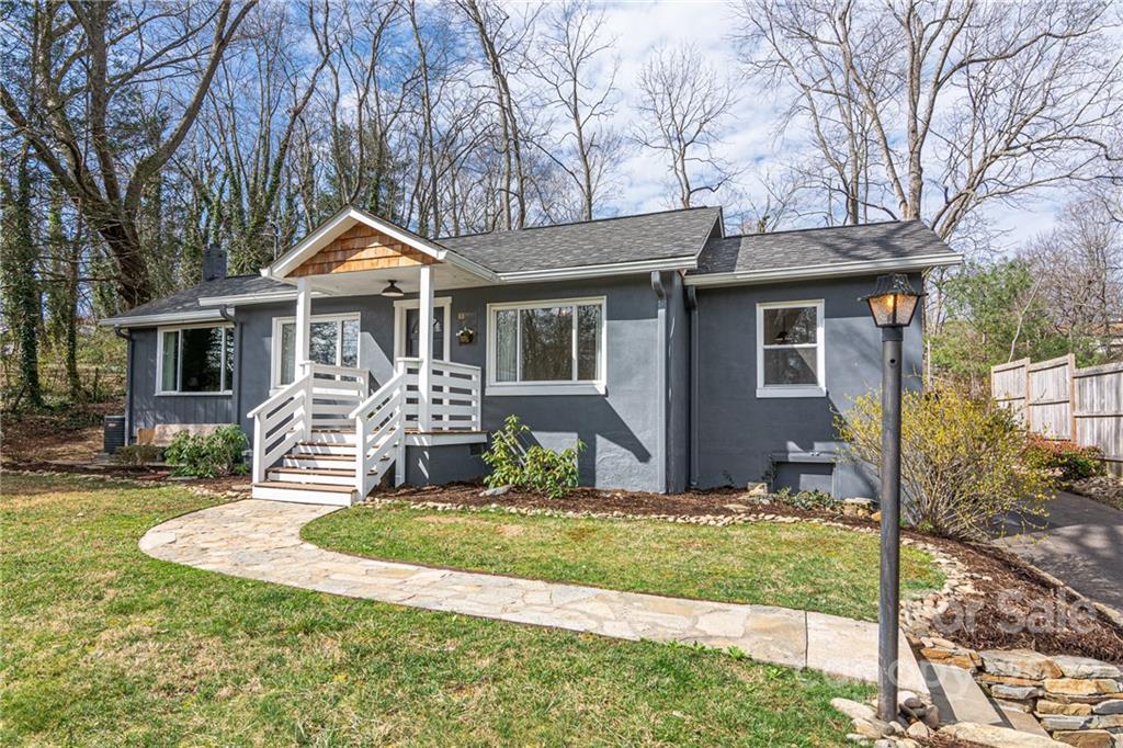 65 Belmont Ave., Asheville, NC 28806