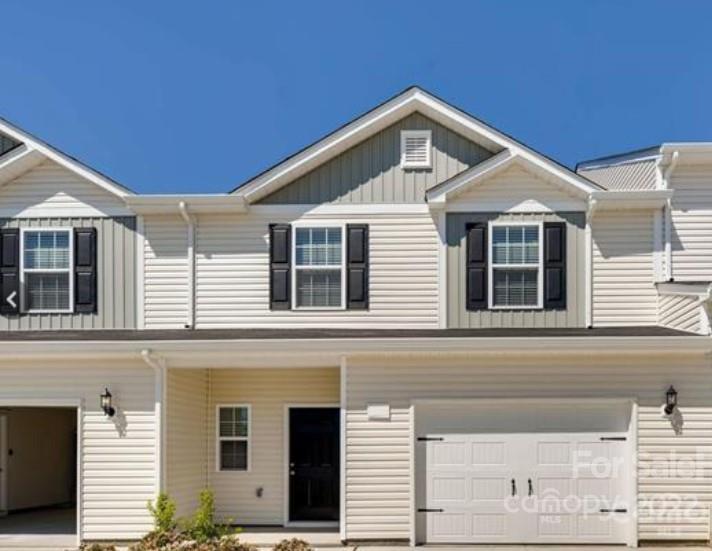 5007 Zulli Ln., Charlotte, NC 28214