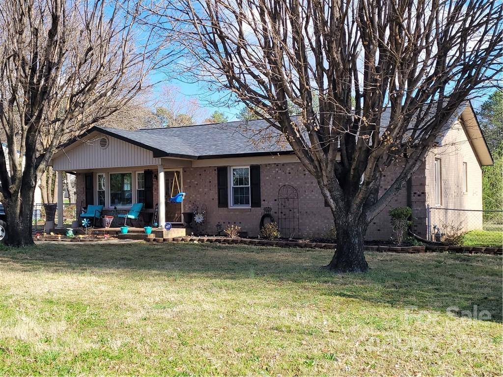 1000 Skyway Dr., Kannapolis, NC 28083