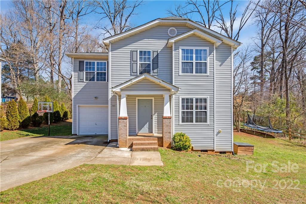 1505 Allenbrook Dr., Charlotte, NC 28208
