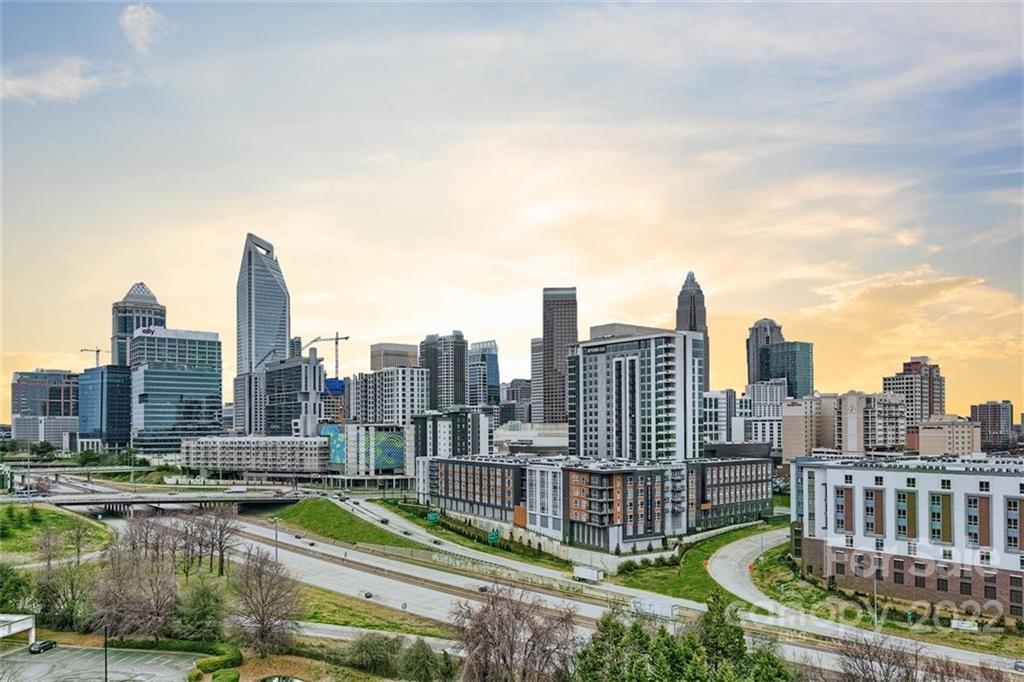 701 Royal Ct. #1105, Charlotte, NC 28202