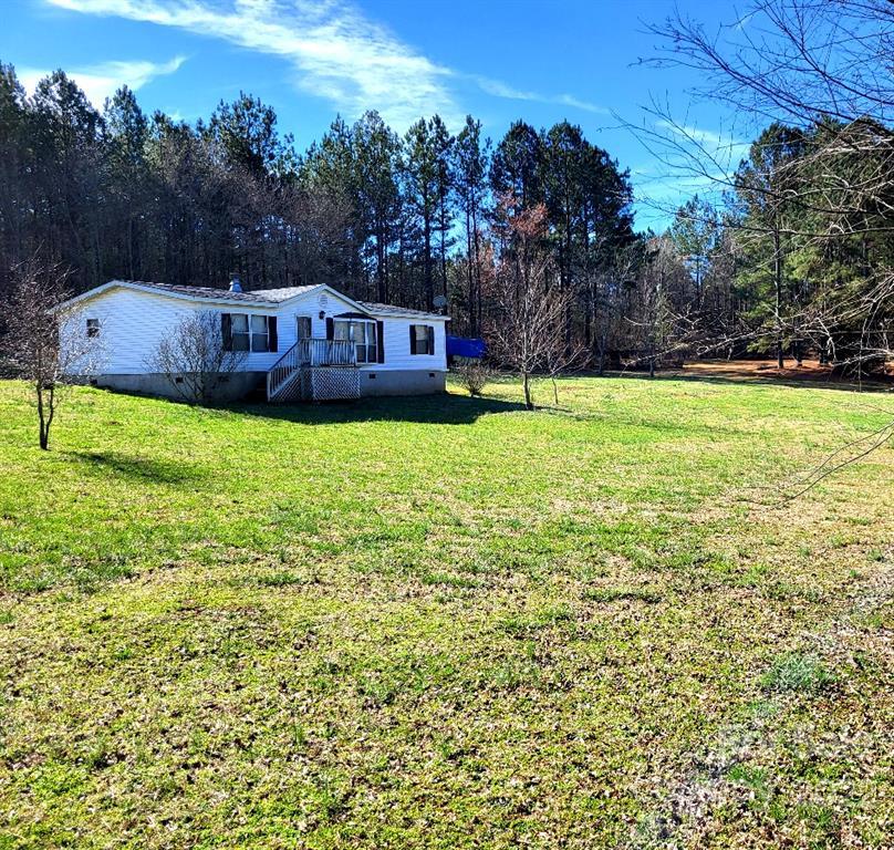 2338 Whelchel Rd., Mooresboro, NC 28114