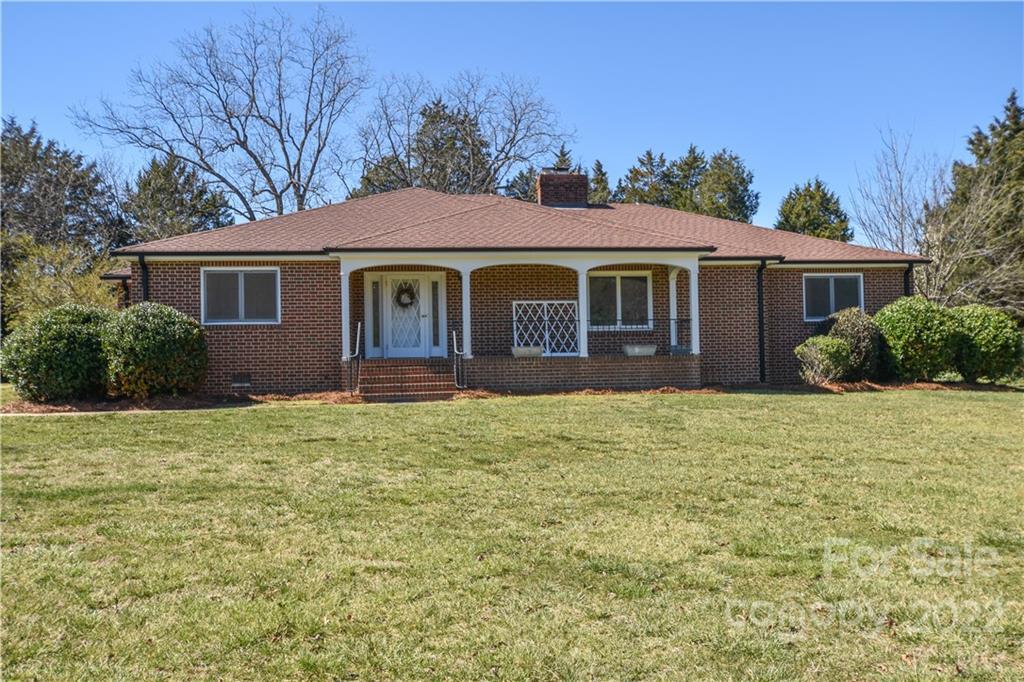 1070 Deal Rd., Mooresville, NC 28115