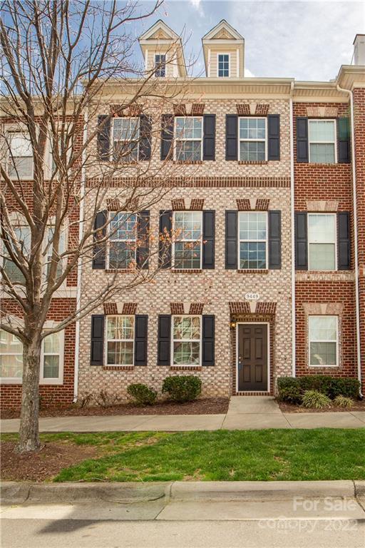 9449 Kings Parade Blvd., Charlotte, NC 28273