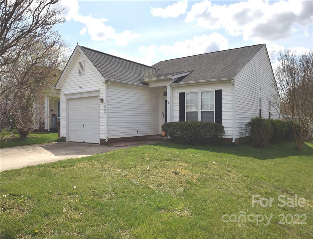2000 Salmon River Dr. #295, Monroe, NC 28110