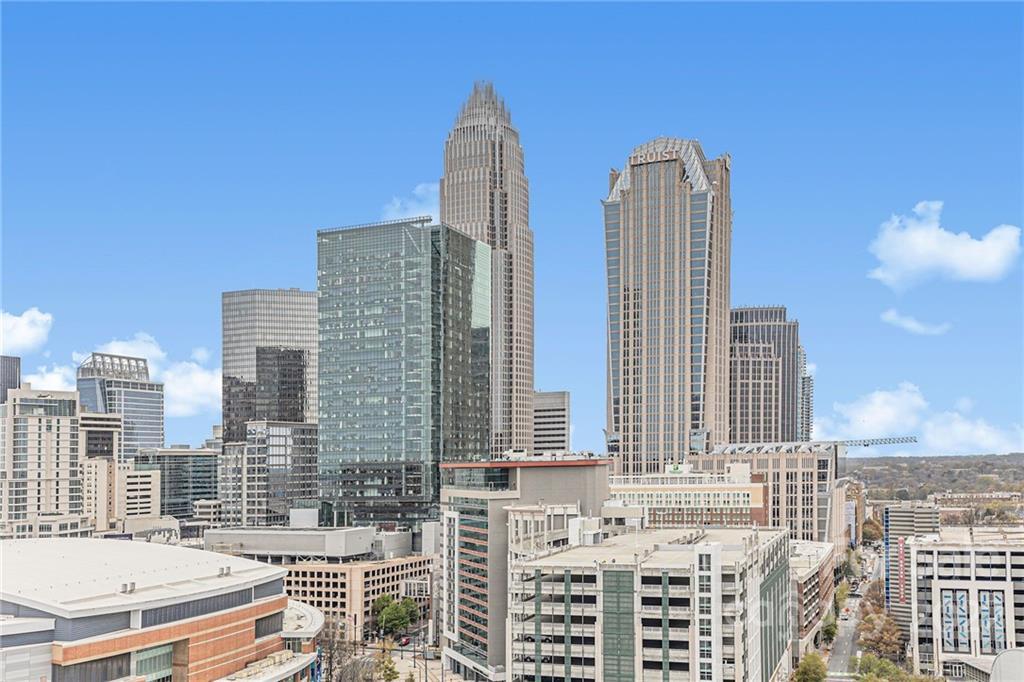 505 6th St. #404, Charlotte, NC 28202