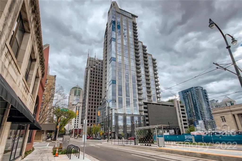 333 Trade St. #1709, Charlotte, NC 28202