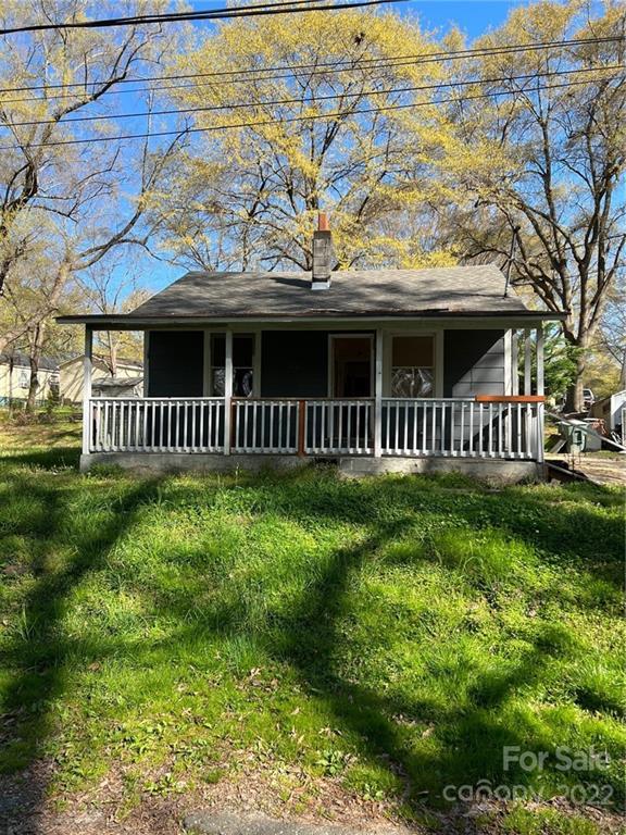 916 Bond Ave., Gastonia, NC 28052