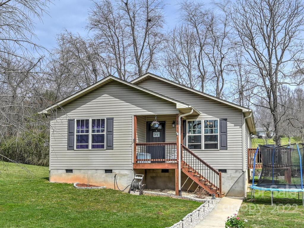 29 In God We Trust Dr., Asheville, NC 28806