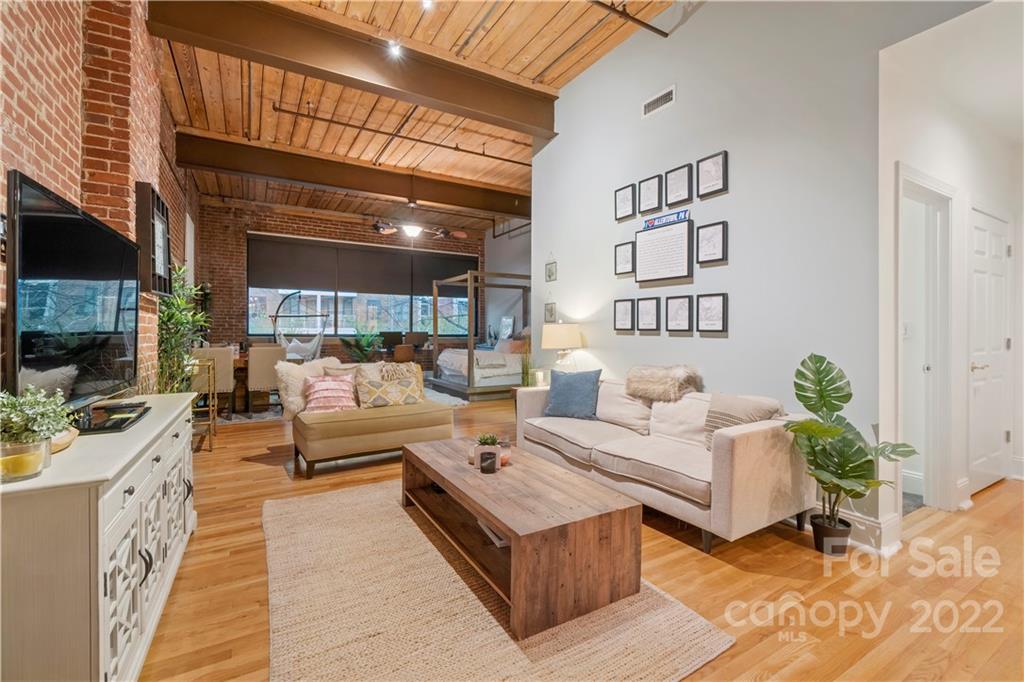 310 Arlington Ave. #311, Charlotte, NC 28203