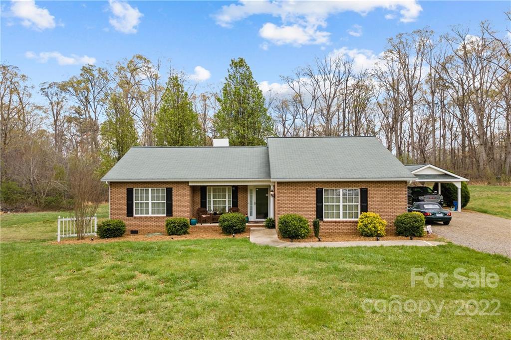 4014 Wilkesboro Hwy., Statesville, NC 28625