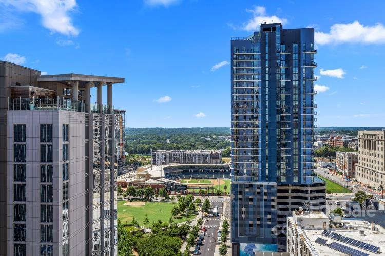 230 S Tryon St. #1301, Charlotte, NC 28202