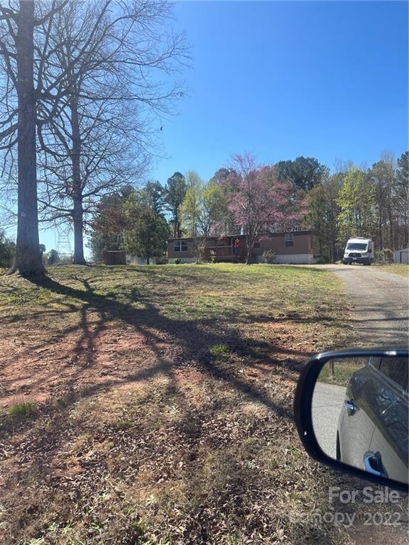 5027 Lineberger Loop Rd., Denver, NC 28037