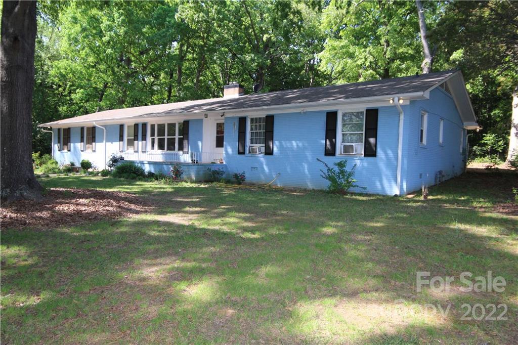 812 Circle Dr., Monroe, NC 28112