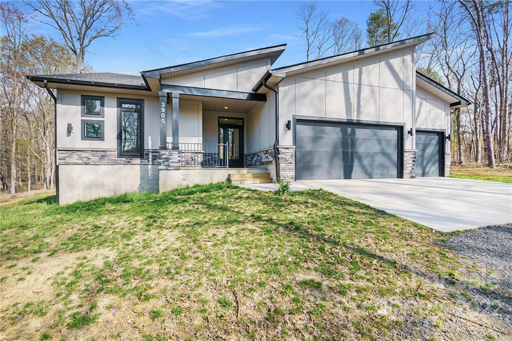 3905 Mullis Newsome Rd., Monroe, NC 28110