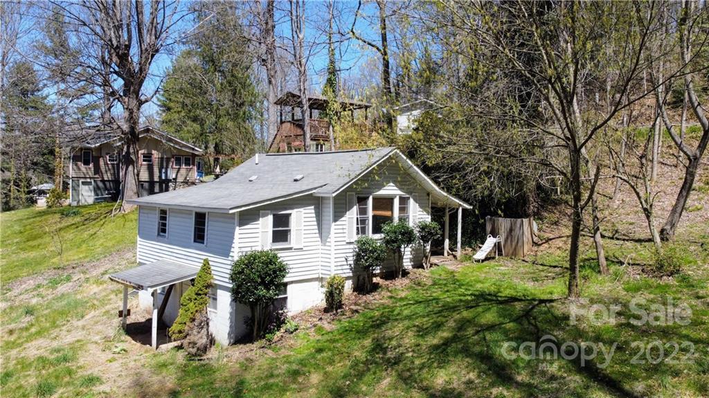 34 City View Dr., Waynesville, NC 28786