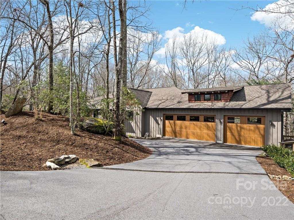 358 Knob Rd., Pisgah Forest, NC 28768