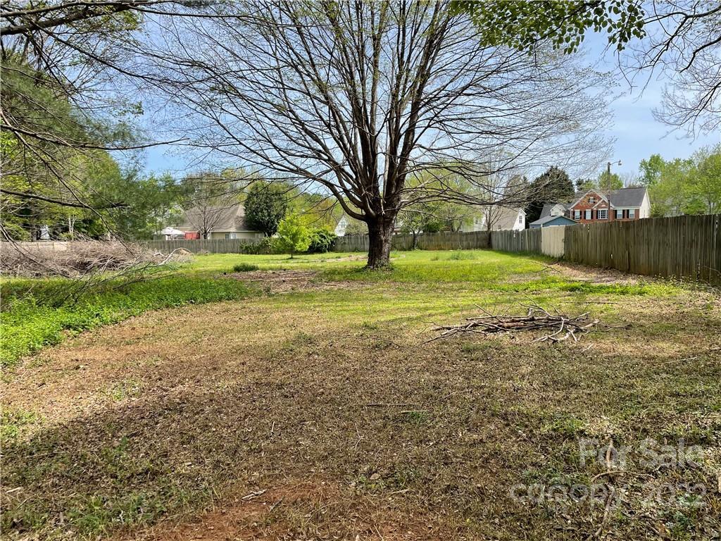 9042 Mount Holly Huntersville Rd. #1, Huntersville, NC 28078