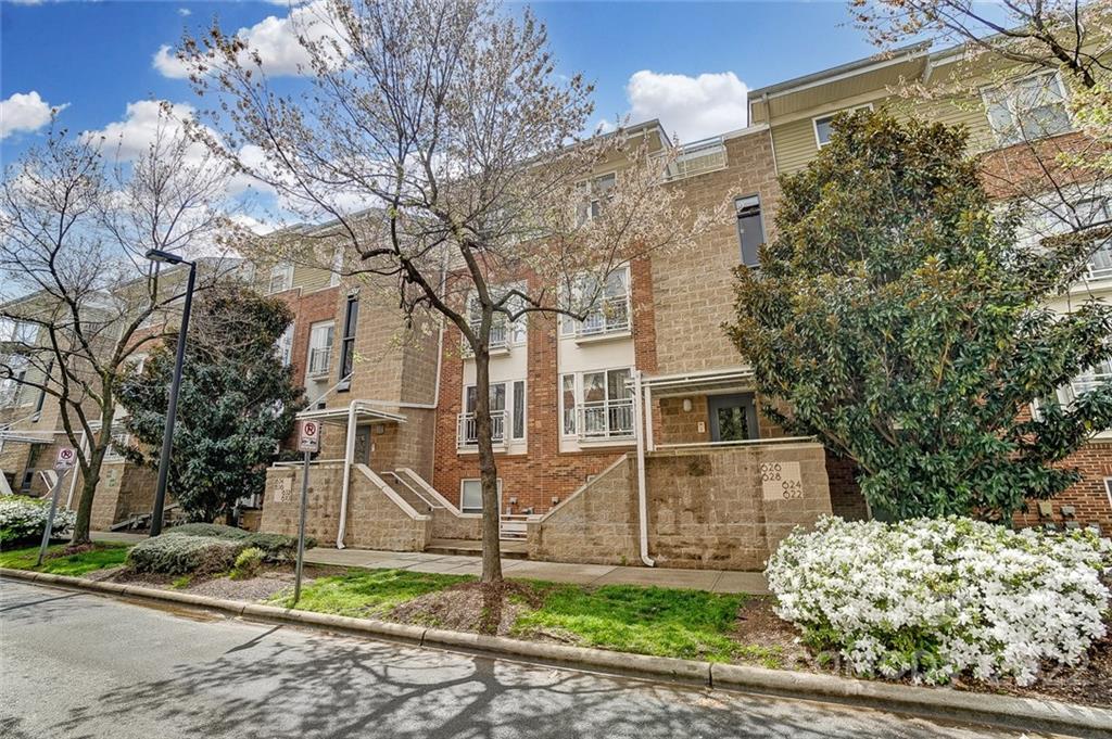 626 Raphael Pl., Charlotte, NC 28205