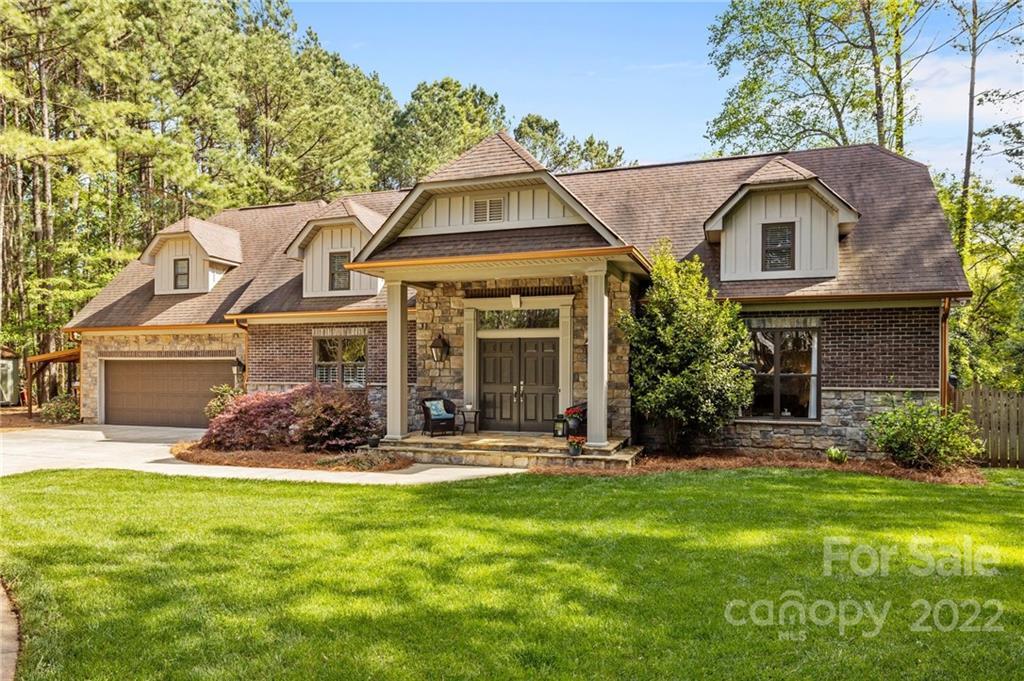 123 Holbrook St., Huntersville, NC 28078