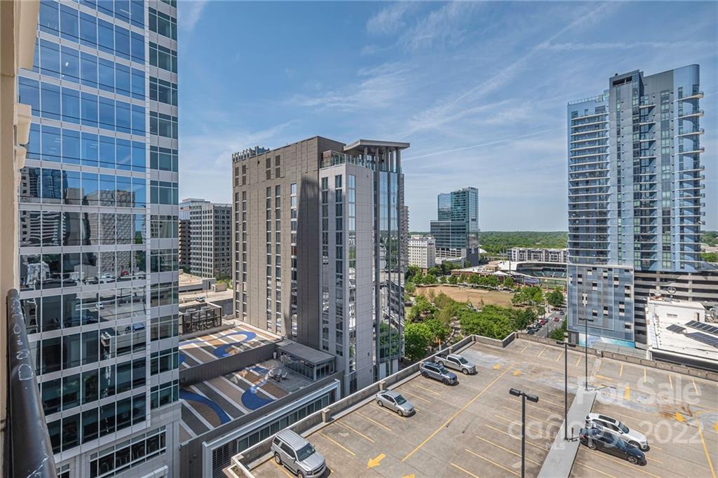 230 Tryon St. #1001, Charlotte, NC 28202