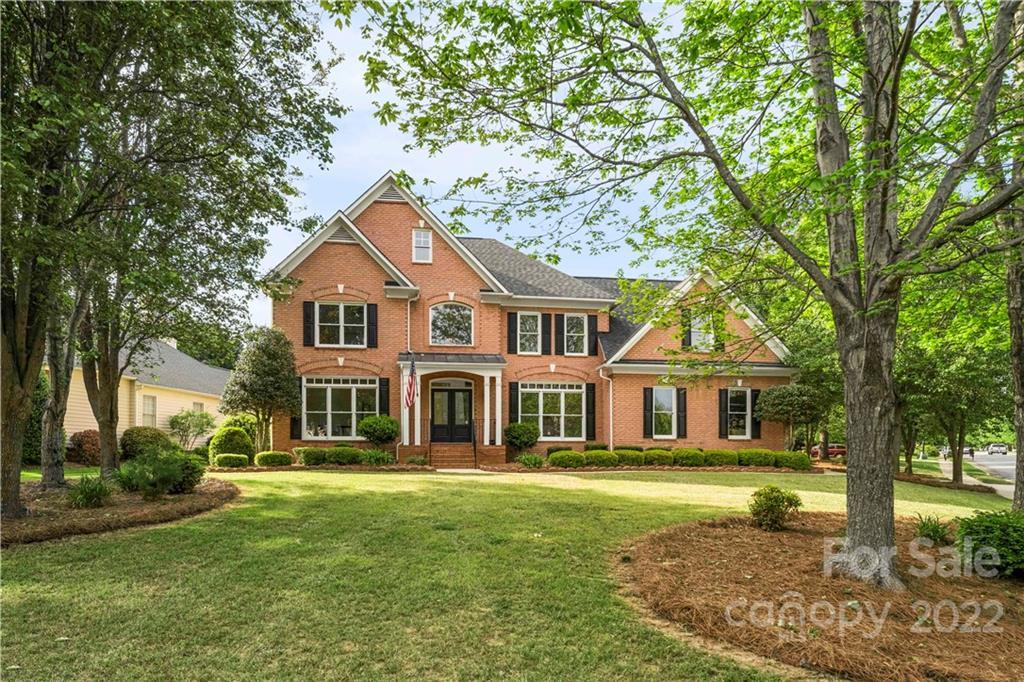 9721 Northdowns Ln., Huntersville, NC 28078