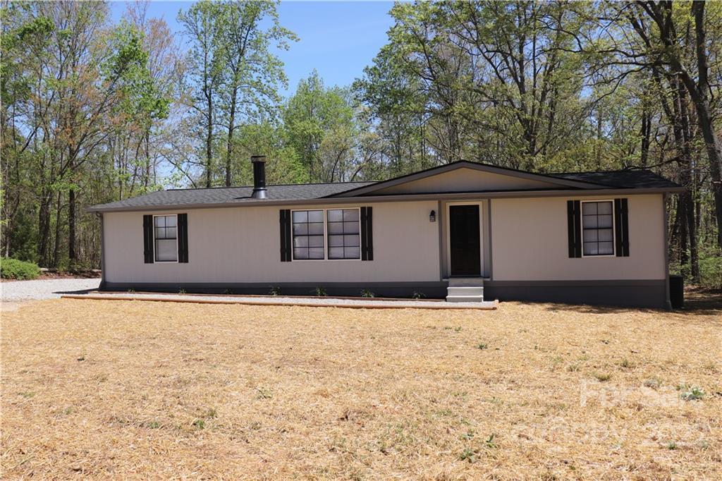 3392 Beatty Rd., Sherrills Ford, NC 28673