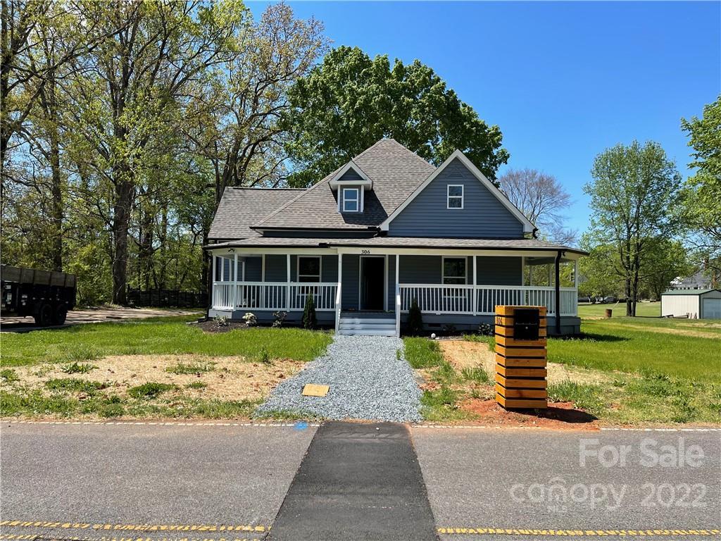 306 E Pine Tree Dr., Salisbury, NC 28144