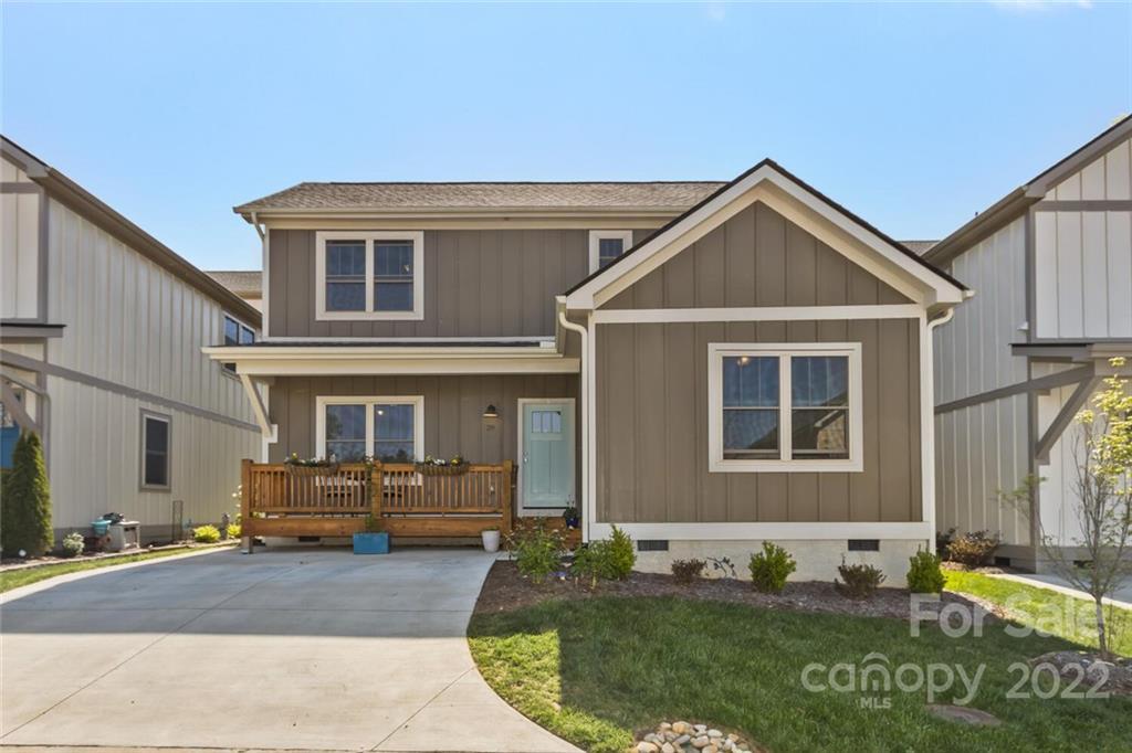 29 Wheeler Rd., Weaverville, NC 28787