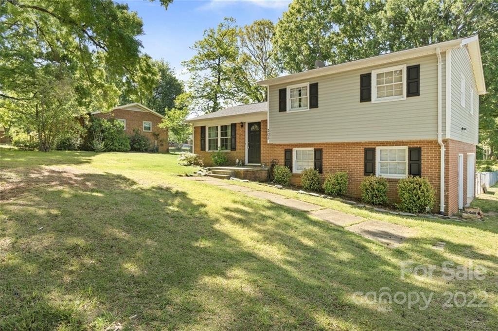 205 Milton St., Salisbury, NC 28146
