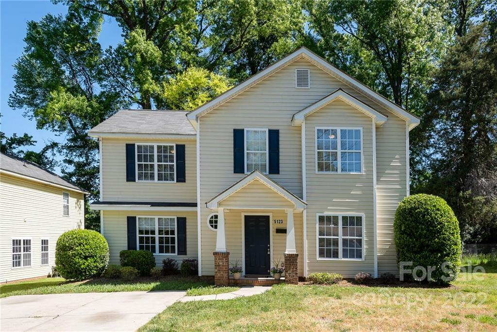 5123 Tarrywood Ln., Charlotte, NC 28205