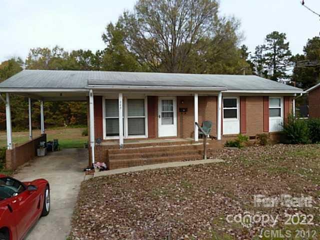 545 W Wilson Ave., Mooresville, NC 28115