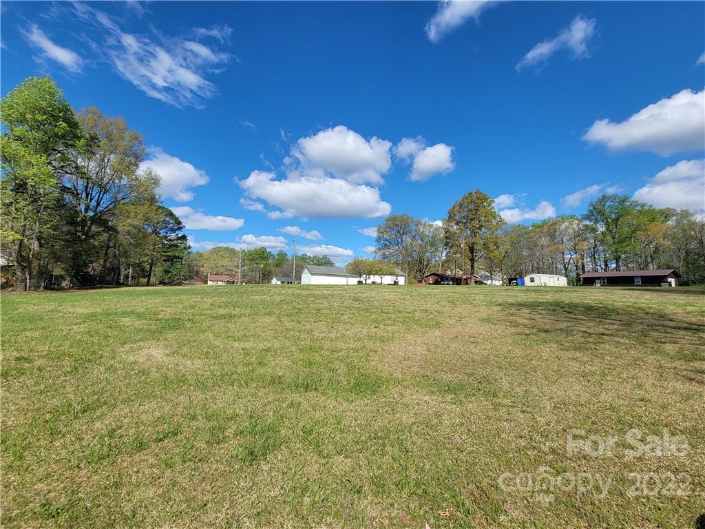 1615 Independence Sq., Kannapolis, NC 28081