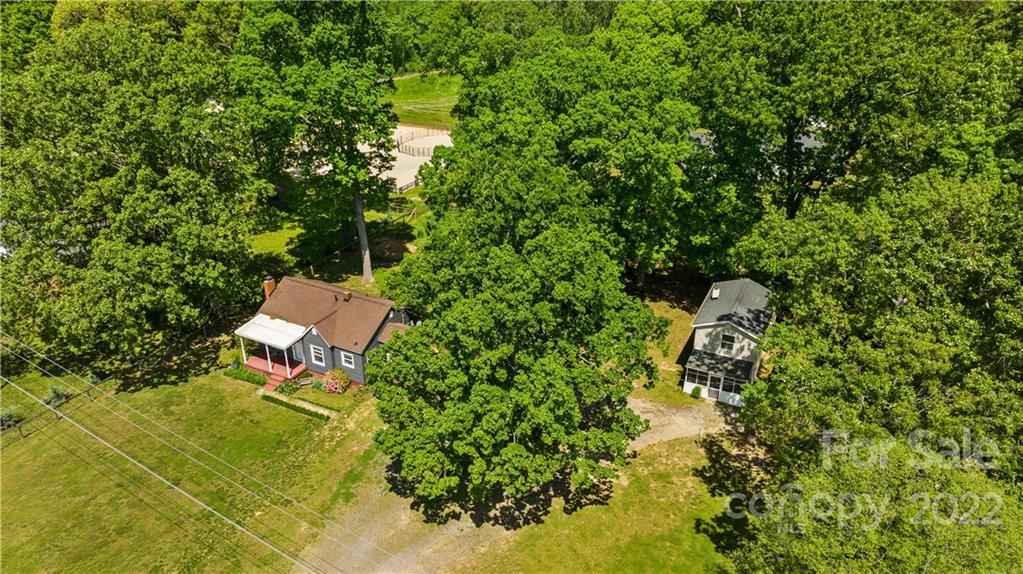 5143 Mt Holly Huntersville Rd., Charlotte, NC 28216