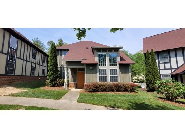 30 Trafalgar Cir., Asheville, NC 28805