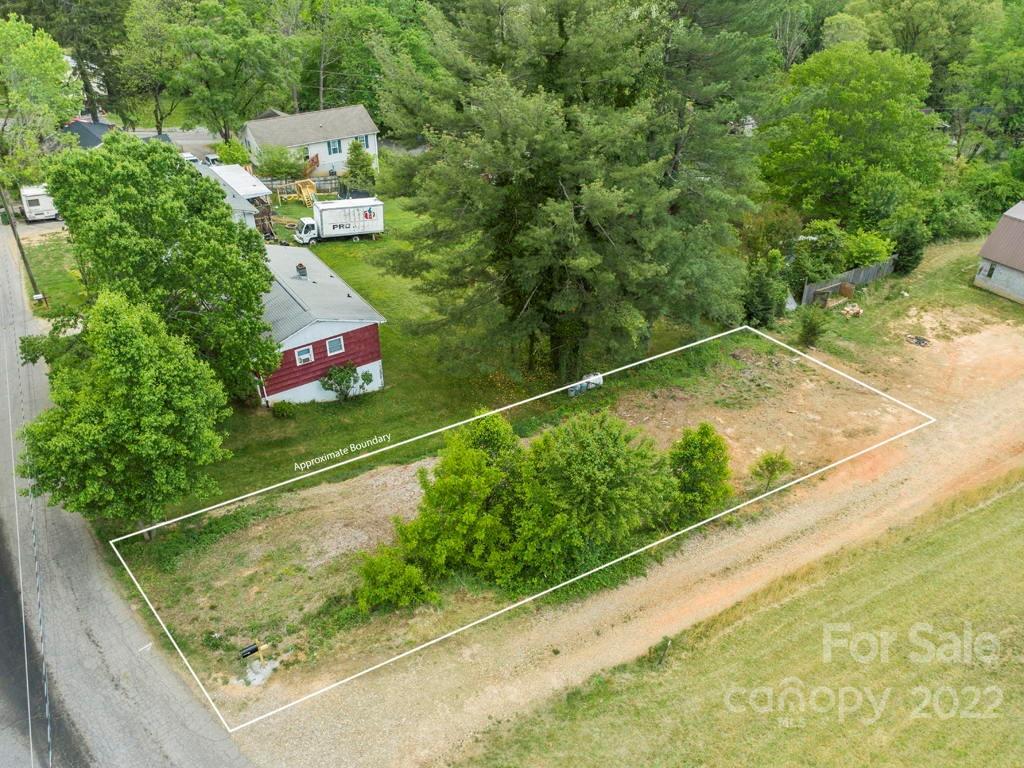 9999 Huffman Rd., Asheville, NC 28806