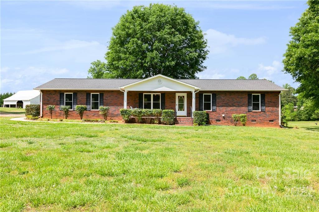 166 Wiggins Rd., Mooresville, NC 28115