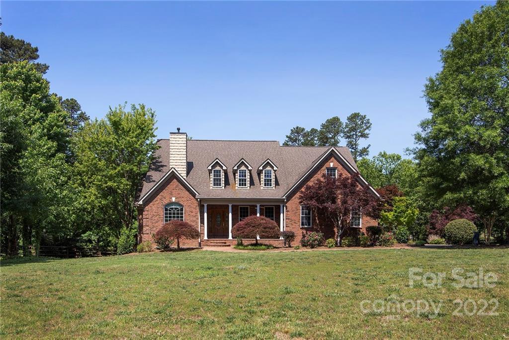 15046 Autumncrest Rd., Huntersville, NC 28078