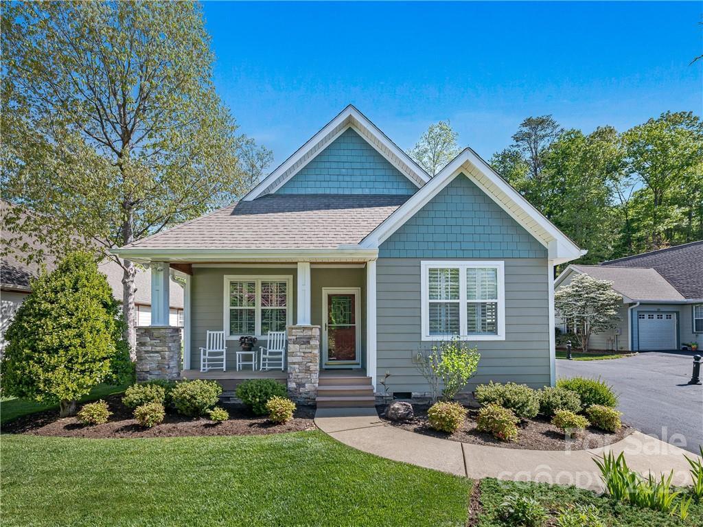 22 Banks Town Rd., Weaverville, NC 28787