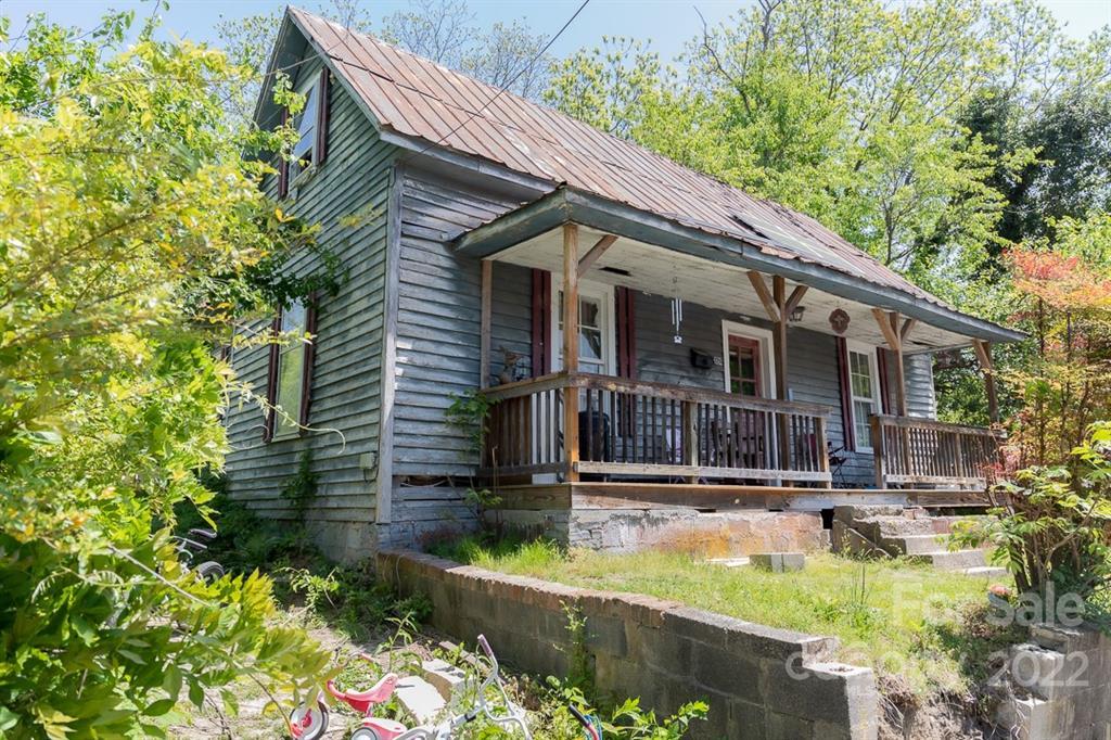 326 Poplar St., Lincolnton, NC 28092
