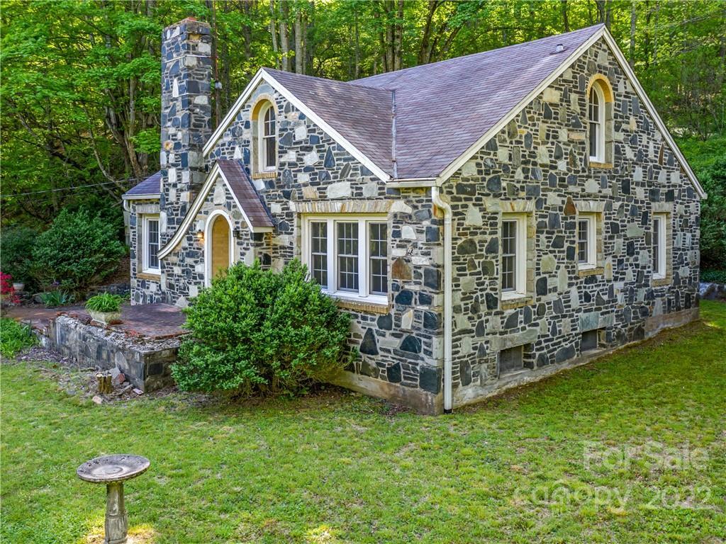 6086/6088 S Hwy 226 None, Bakersville, NC 28705