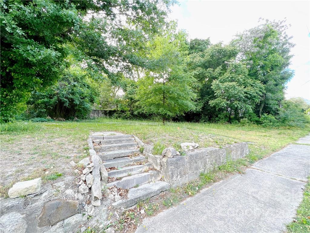 405 S South St., Gastonia, NC 28052