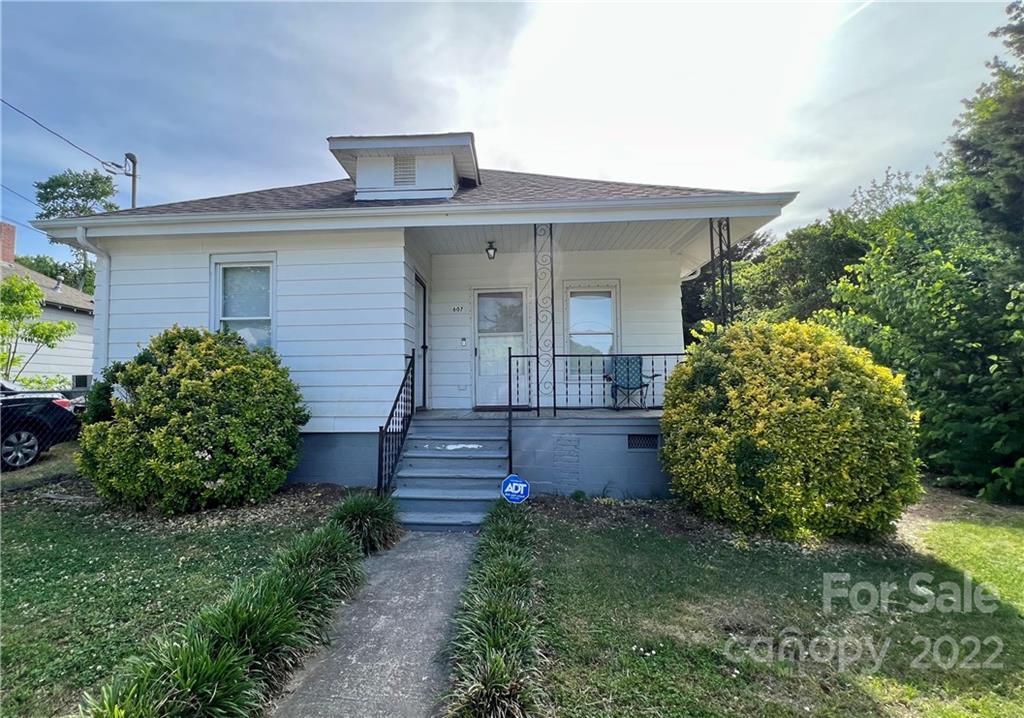 607 Pear St., Gastonia, NC 28054