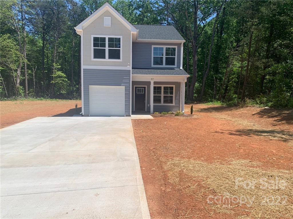 817 Caper St., Statesville, NC 28625