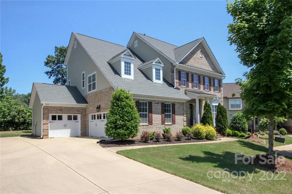 12317 Cherrybark Ln., Charlotte, NC 28278