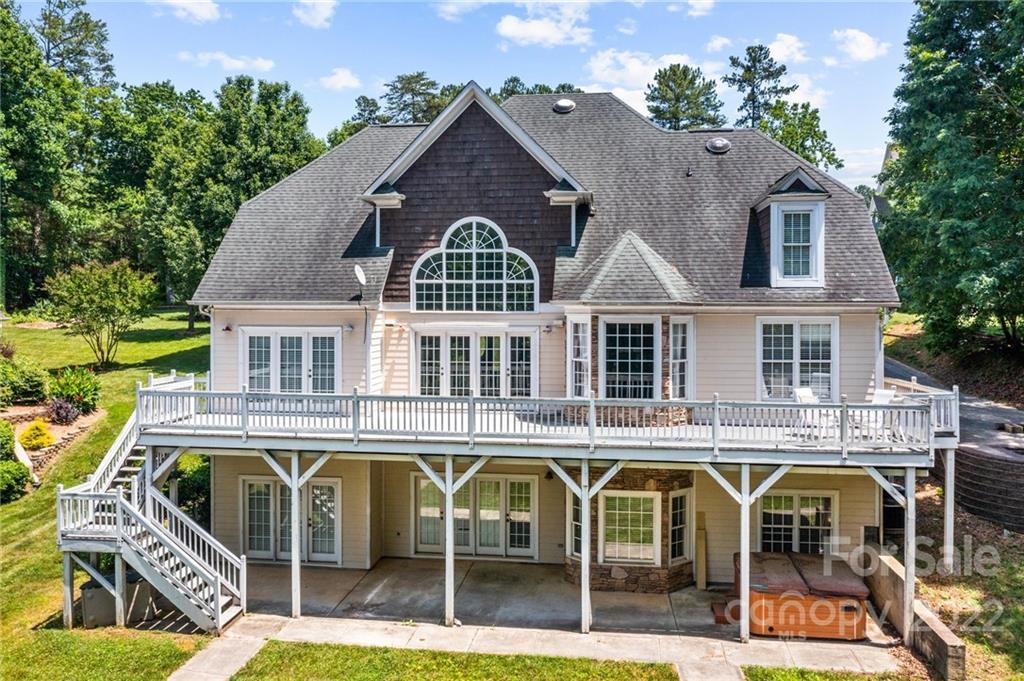 2505 Camelia Pointe Dr., Sherrills Ford, NC 28673