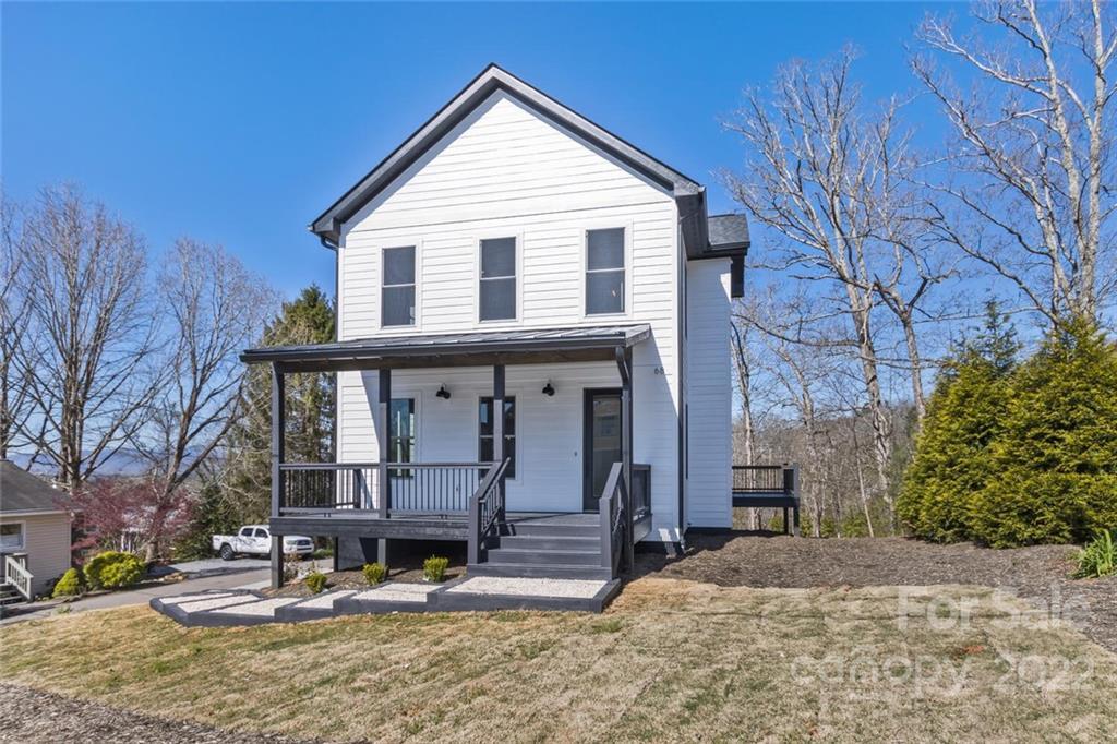 68 Mclain St., Asheville, NC 28803