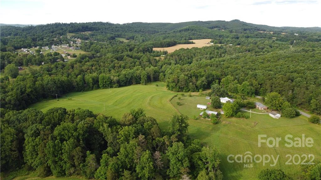 135 Love Valley Rd., Statesville, NC 28625