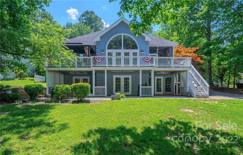 327 Sagamore Dr., Louisburg, NC 27549