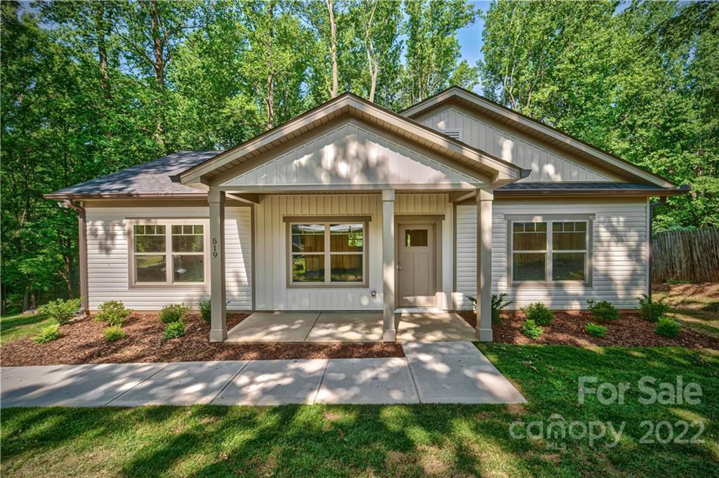 519 Ridge Ave., Mooresville, NC 28115